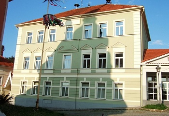 zš nový knín 01